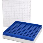 CAJA CRIOGÉNICA PARA MICROTUBOS DE 1.5ML CON 64 LUGARES DE POLICARBONATO EISCO